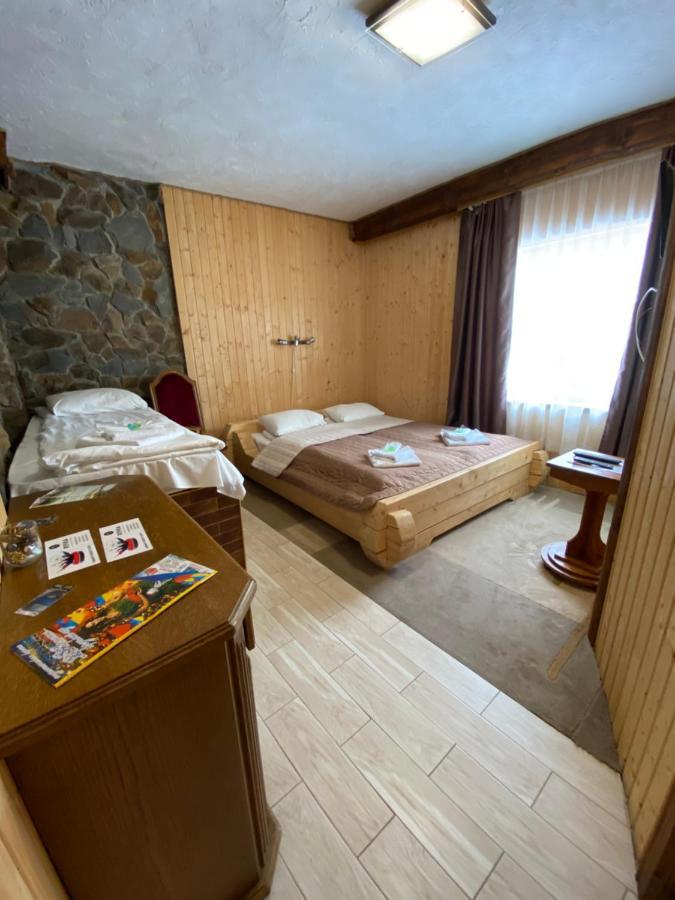 Guest House Shulc Mizhhirya  Exteriör bild